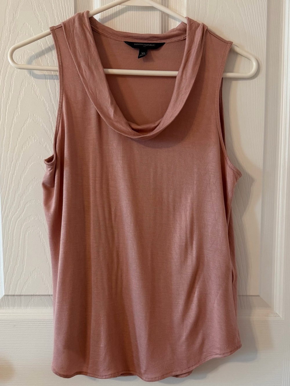 Banana Republic Mauve Slight Cowl Neck Tank Top XS
